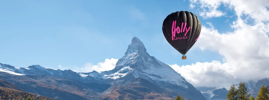 <!-- mind. ein leerschlag -->
 Holly Ballon